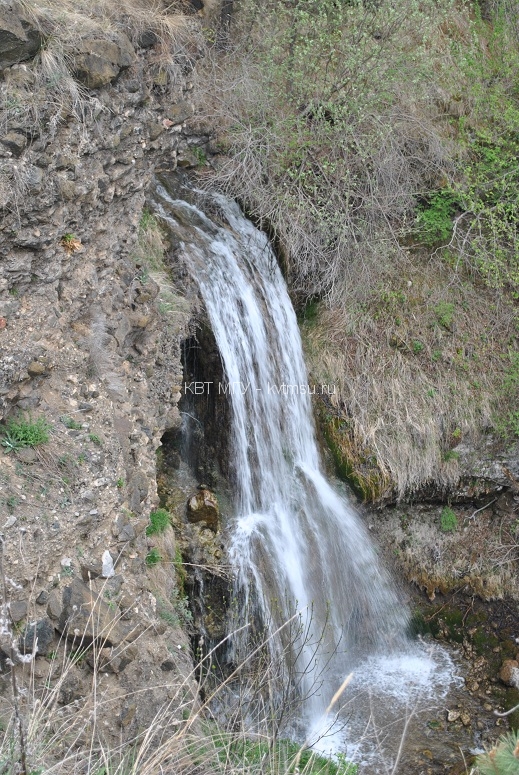 15. Водопад на р. М.Лохран